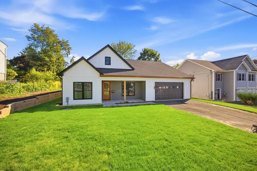15 Mckinley Ave, South Hadley, MA 01075 - #3