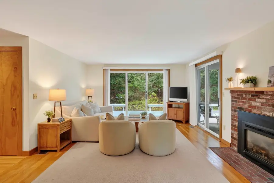 20 Hidden Cove, Oak Bluffs, MA 02557 - #3