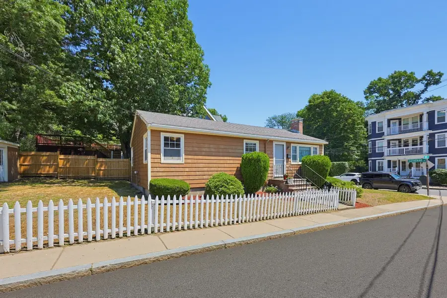 10 Meyer St, Boston, MA 02131 - #2