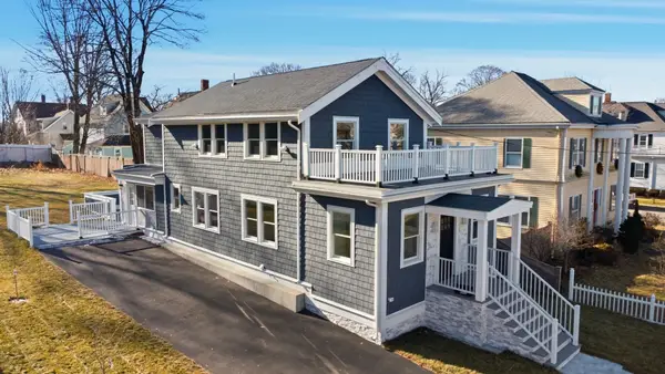 442 High St, Dedham, MA 02026