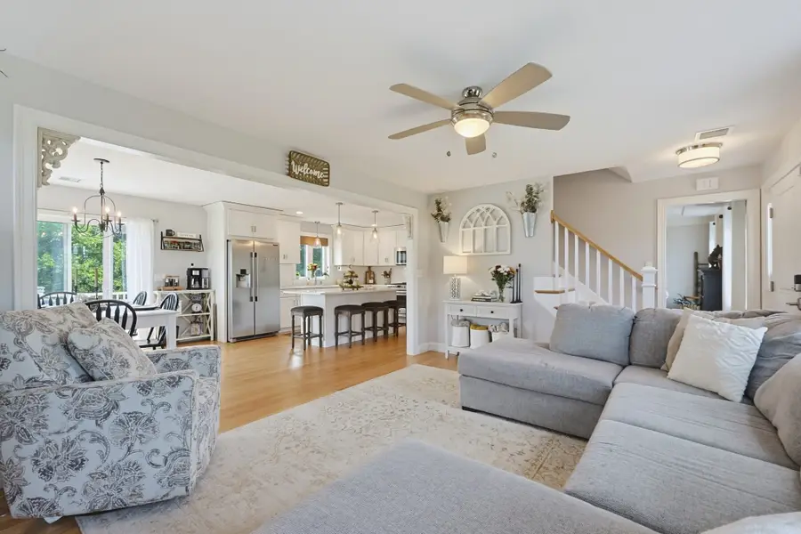 21 Windward Way, Swansea, MA 02777 - #3
