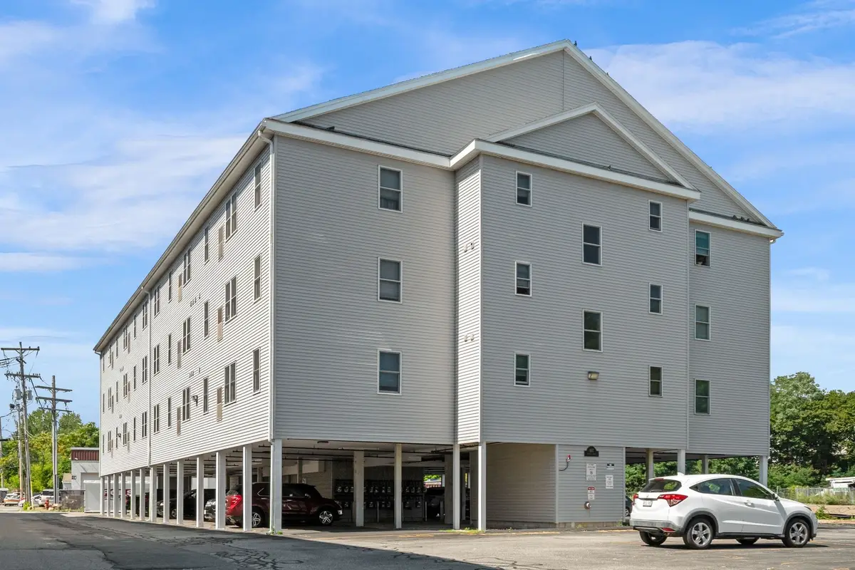 107 Foster St #304, Peabody, MA 01960 - #1