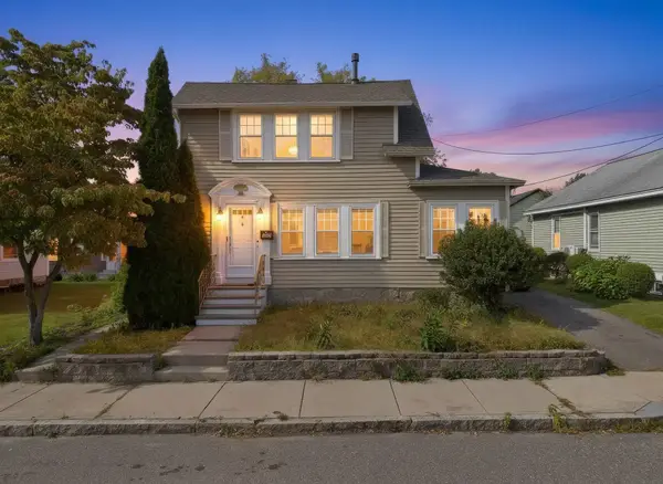 125 Upham St, Lowell, MA 01851