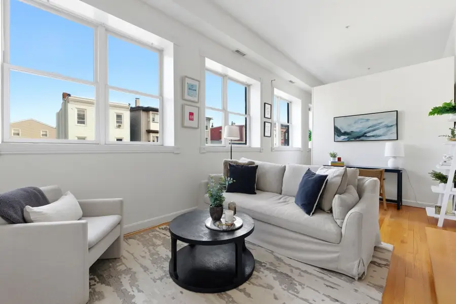 156 Chelsea Street #201, Boston, MA 02128 - #3