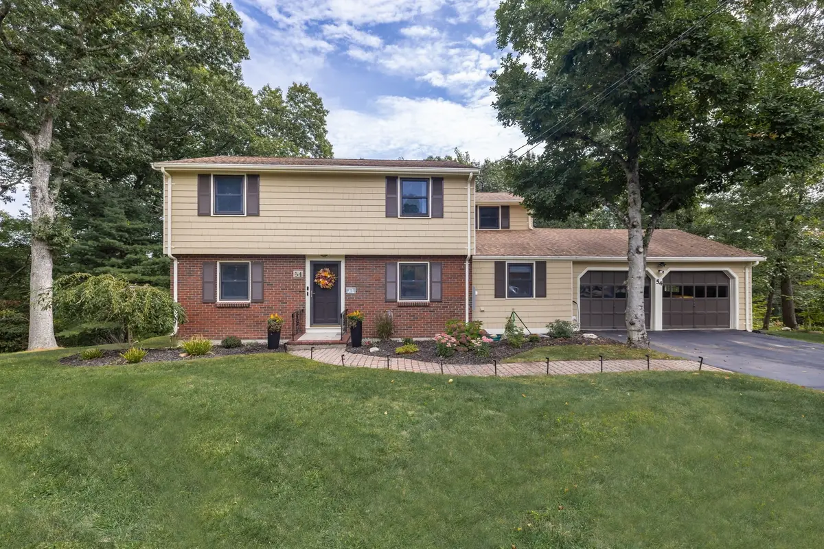 54 Checkerberry Ln, Framingham, MA 01702 - #1