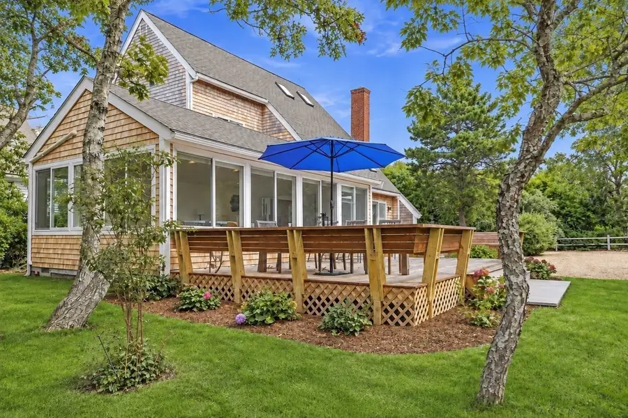 62 Schoolhouse Rd, Edgartown, MA 02539 - #3
