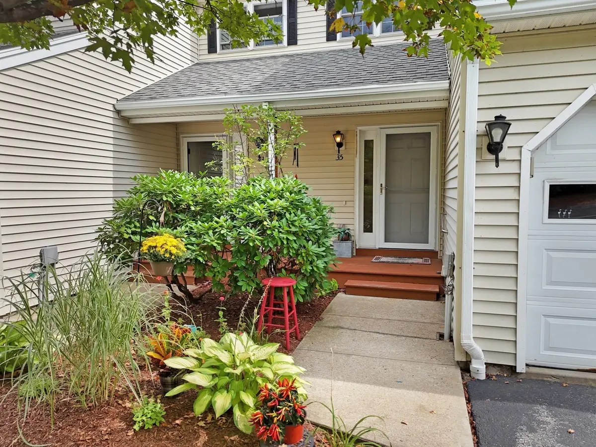 35 Belgian Ln #35, Leominster, MA 01453 - #1