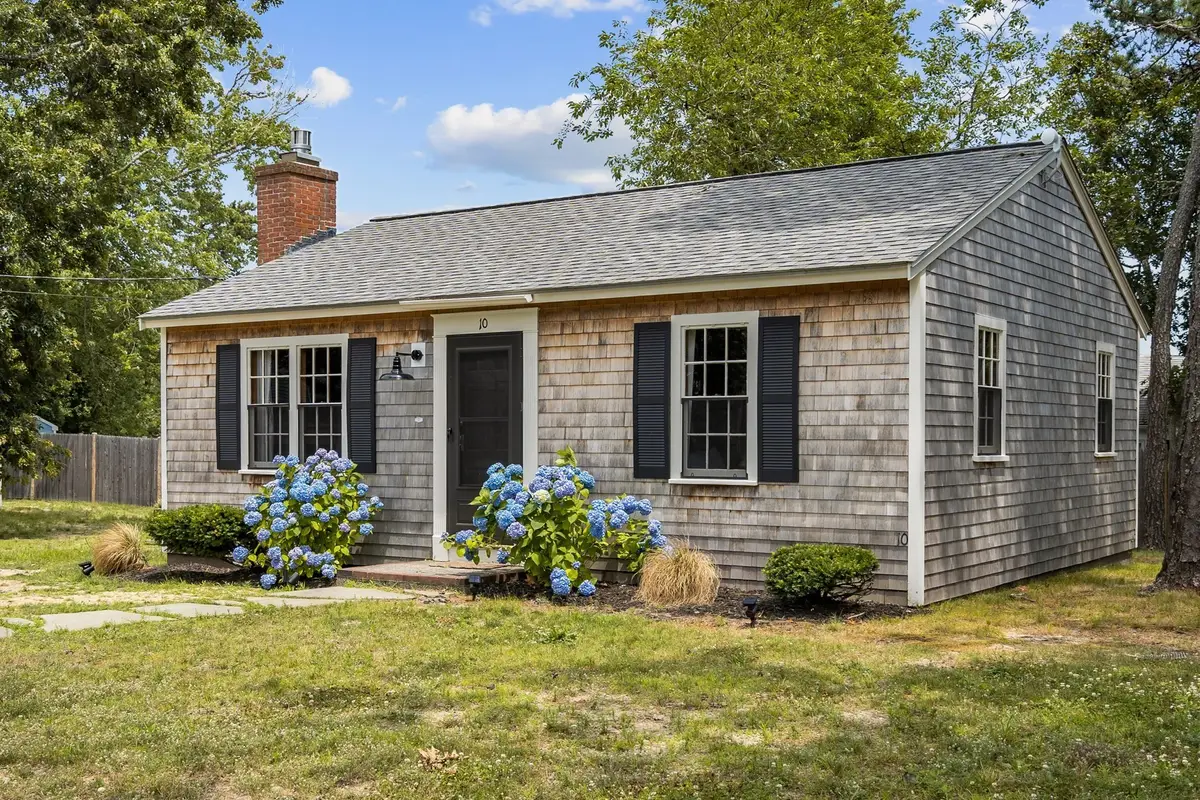 10 Manning Rd, Dennis Port, MA 02639 - #1