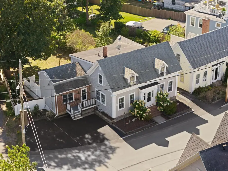 19 Highland St, Gloucester, MA 01930 - #3