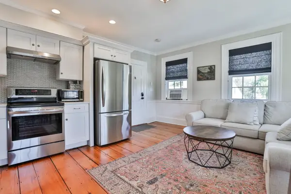2 Court Street #3, Newburyport, MA 01950