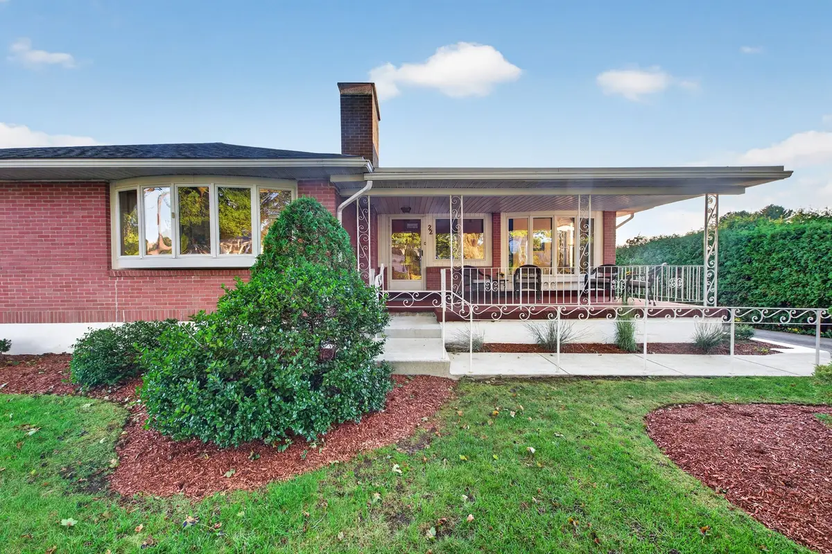 22 Lodge St, Worcester, MA 01604 - #1