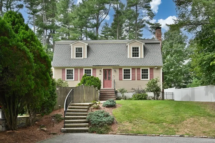 36 Grove Street, Reading, MA 01867 - #3