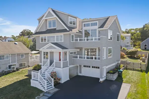 75 Preston Ter, Marshfield, MA 02050