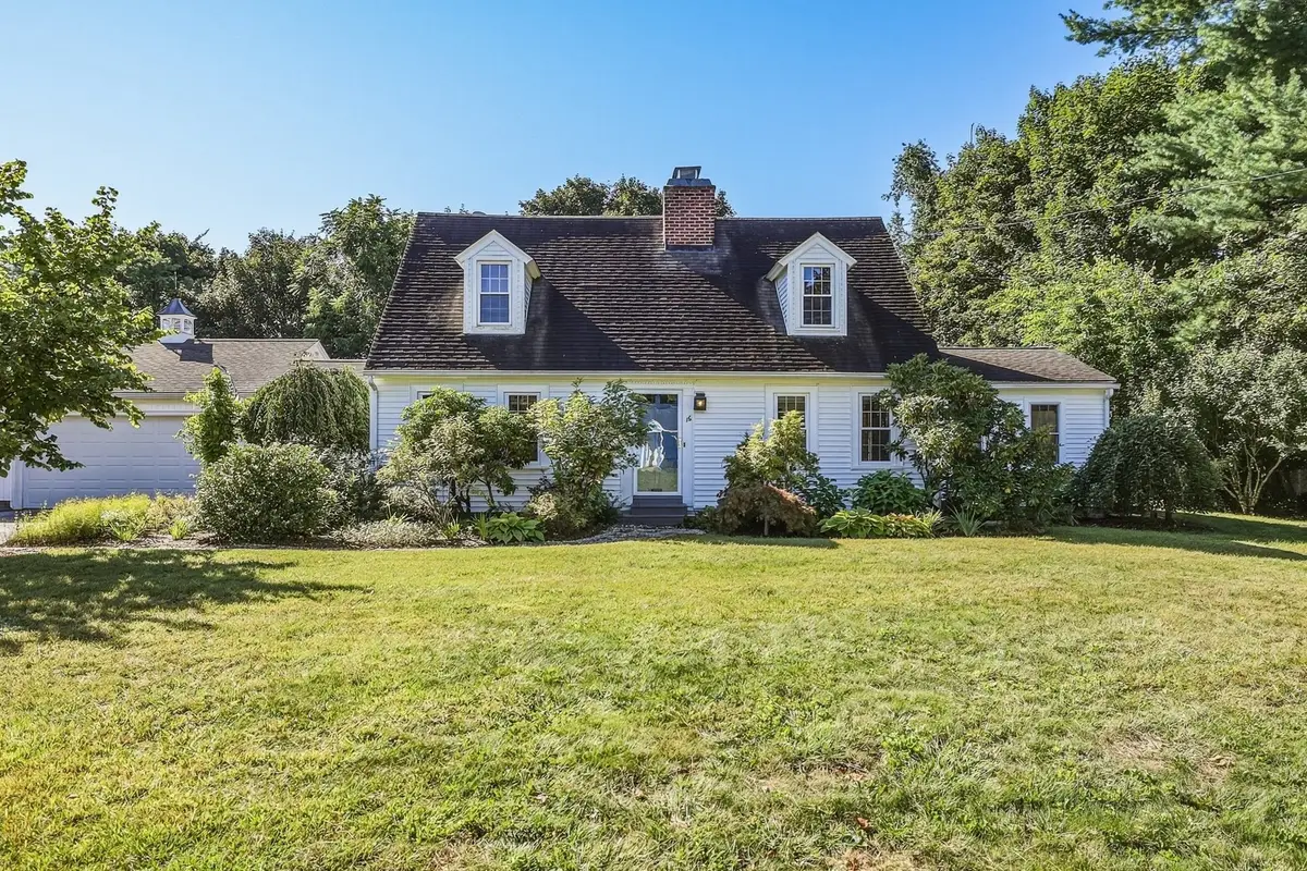 16 Hunting Lane, Wilbraham, MA 01095 - #1