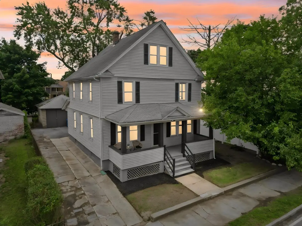 615 White St, Springfield, MA 01108 - #1