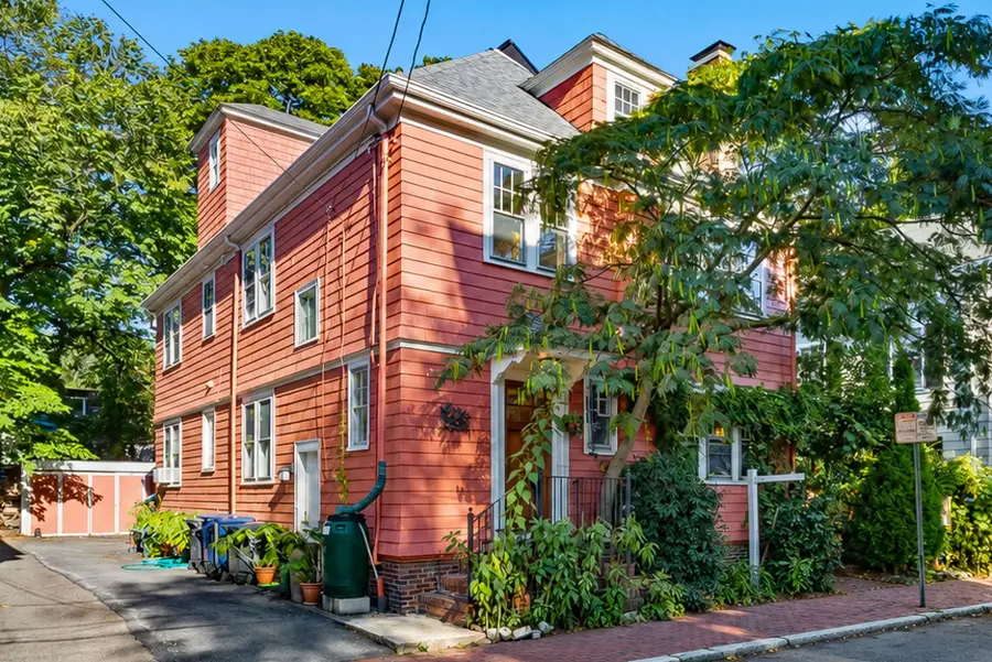 8 Wright St #2, Cambridge, MA 02138 - #2