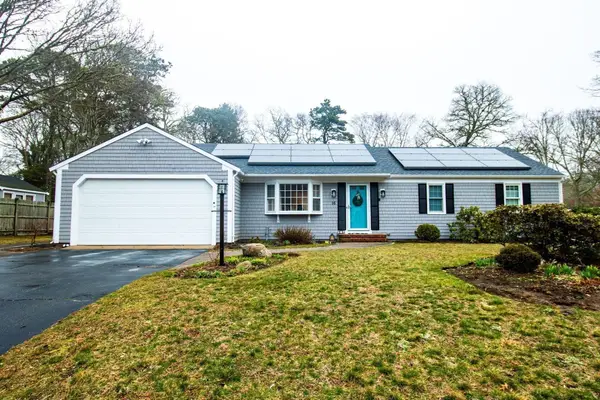 16 Washington Bursley Way, Barnstable, MA 02632