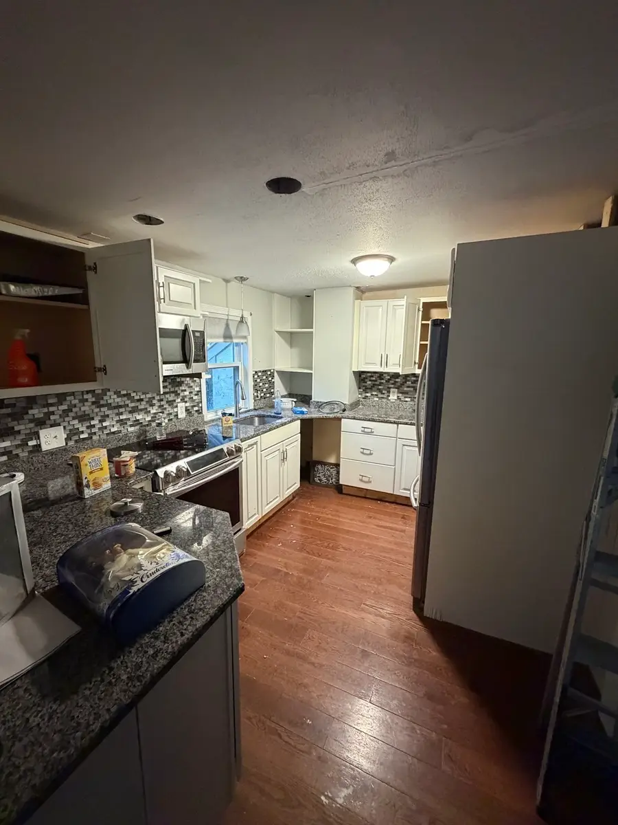 10 Patricia Ann Drive, Haverhill, MA 01830 - #3
