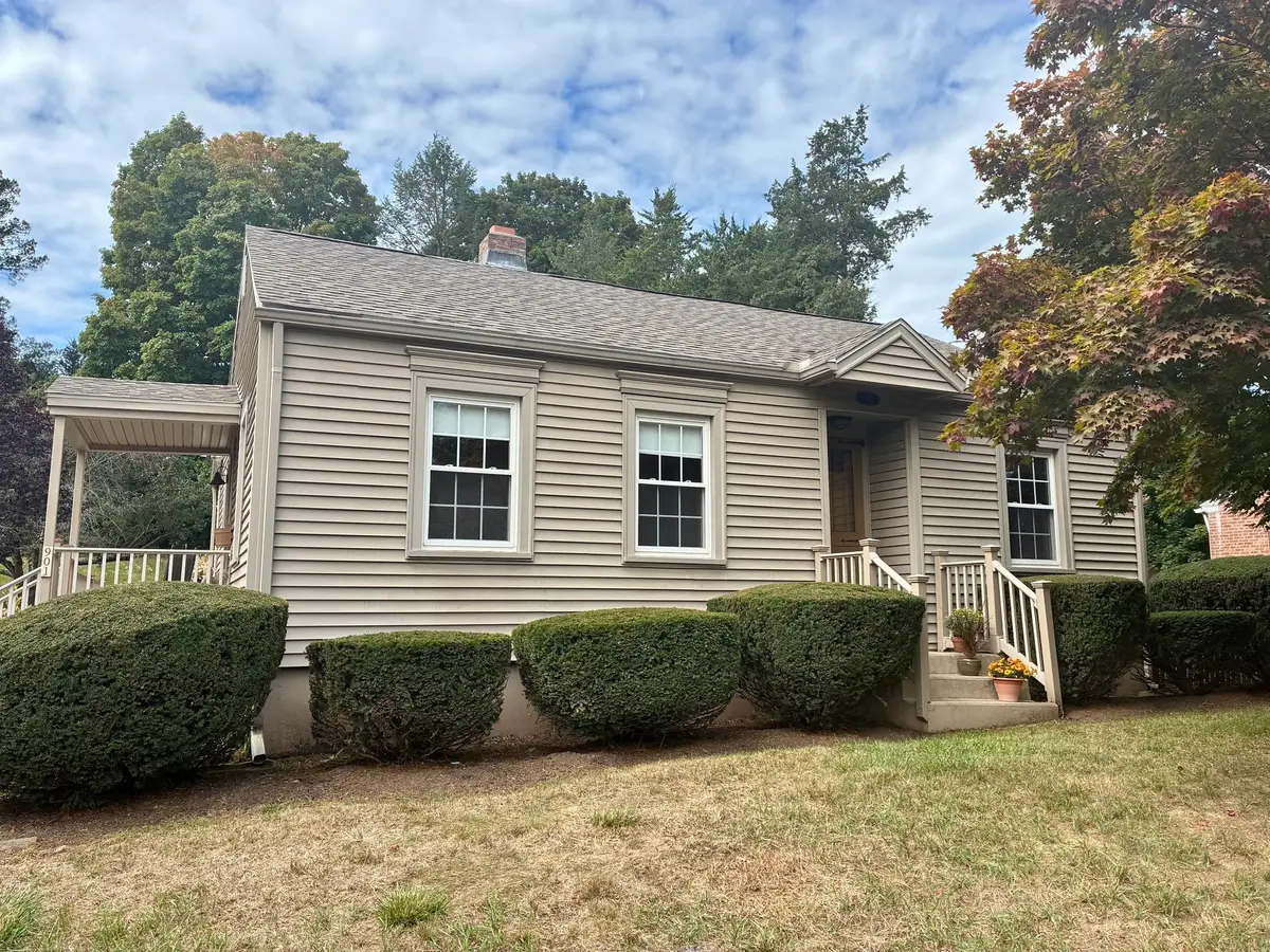 901 Homestead Avenue, Holyoke, MA 01040 - #1