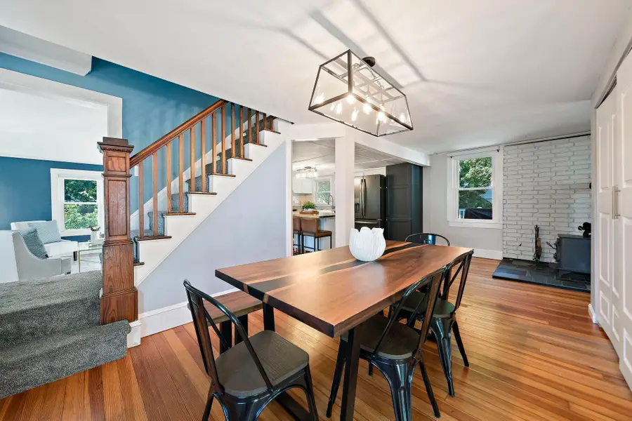 41 Chapel St, Canton, MA 02021 - #3