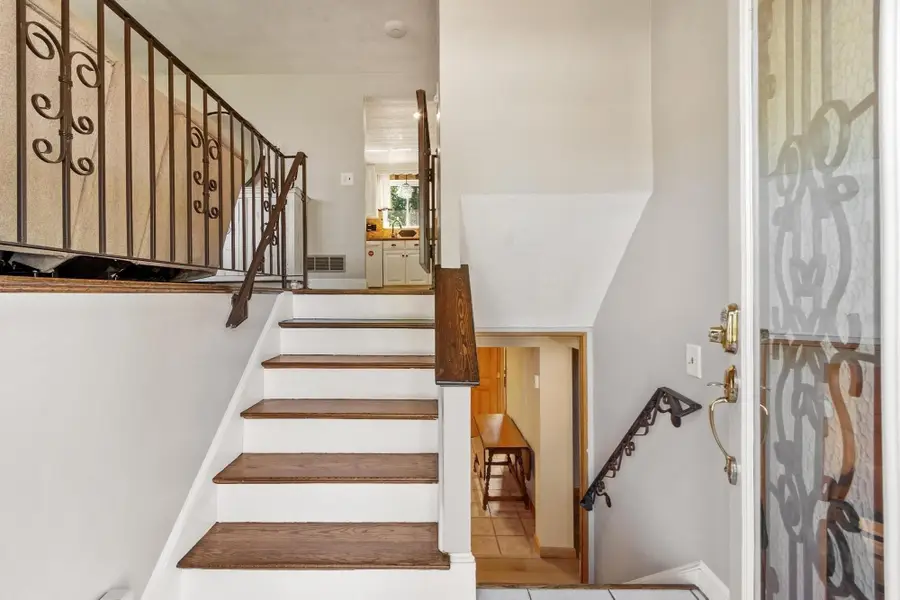 31 Paul Ave, Peabody, MA 01960 - #3