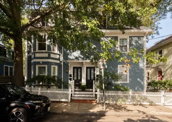 25 Chalk Street #2, Cambridge, MA 02139