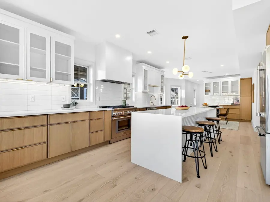 202 Powder House Blvd #2, Somerville, MA 02144 - #2