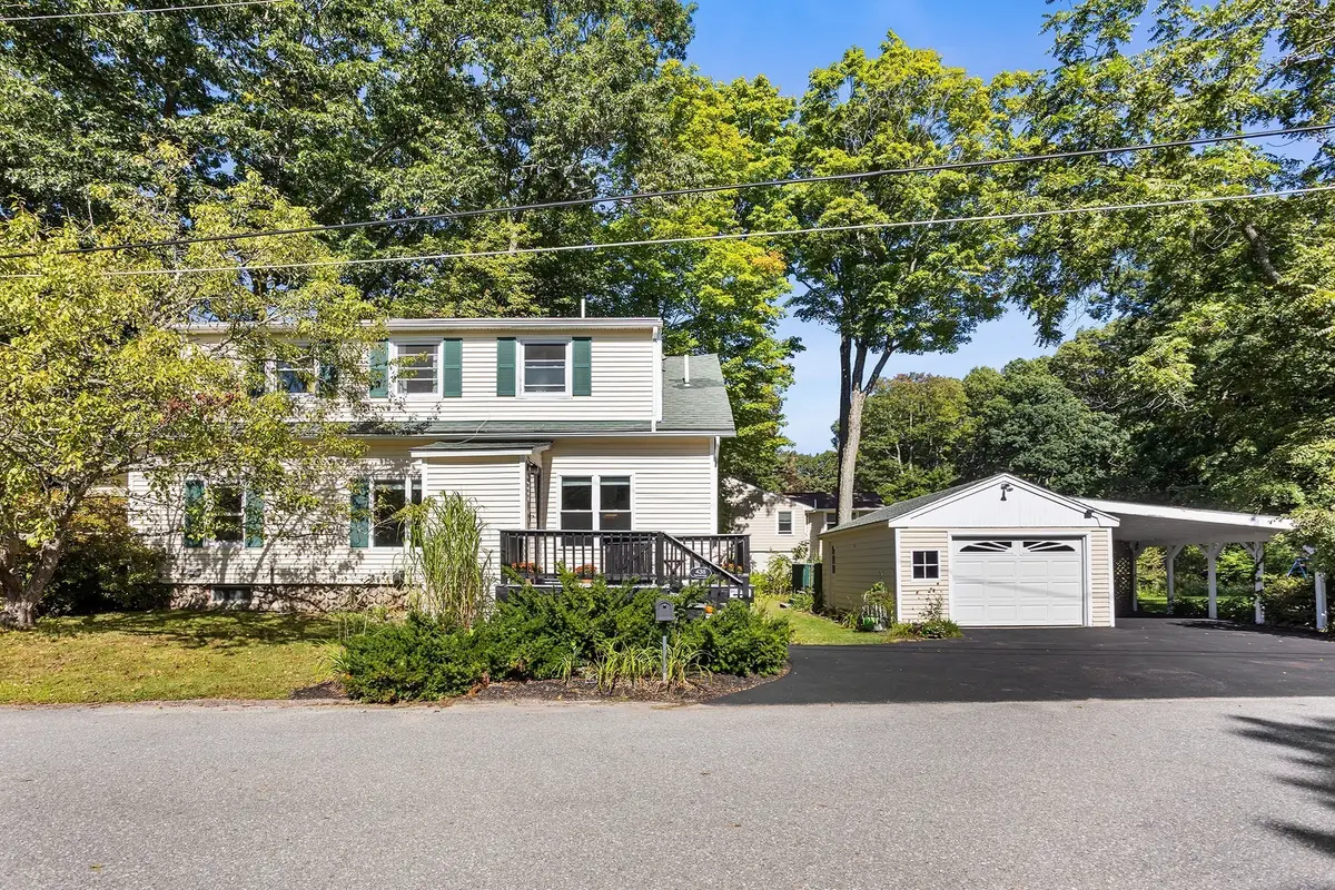 438 Reservoir St, Holden, MA 01520 - #1