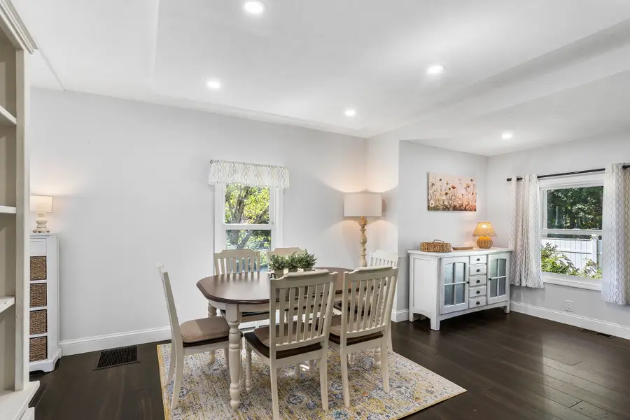 438 Reservoir St, Holden, MA 01520 - #3