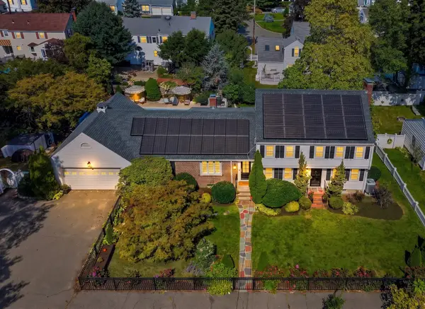 424 Upham Street, Melrose, MA 02176