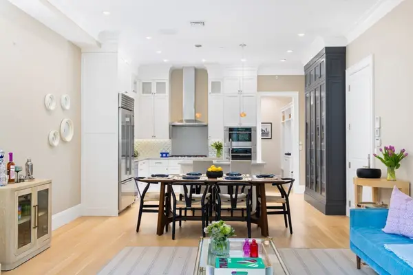 131 St Botolph St #1, Boston, MA 02116