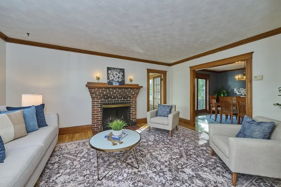 9 Princeton St, Newton, MA 02458 - #3