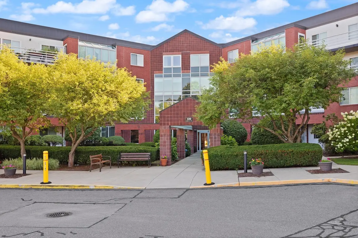 345 Place Ln #345, Woburn, MA 01801 - #1