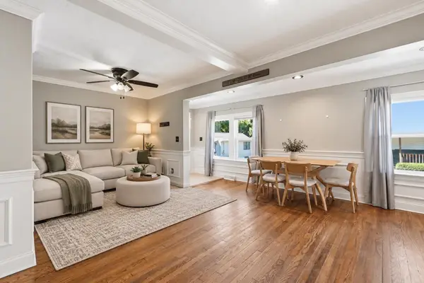 6 Goddard St, Webster, MA 01570