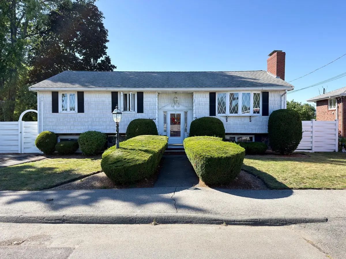 38 Amelia Pl, Revere, MA 02151 - #1