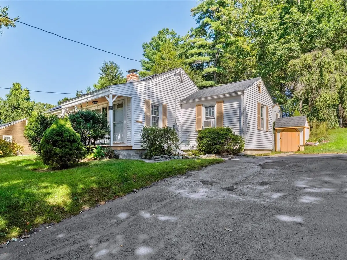 44 New Boston Road, Sturbridge, MA 01566 - #1