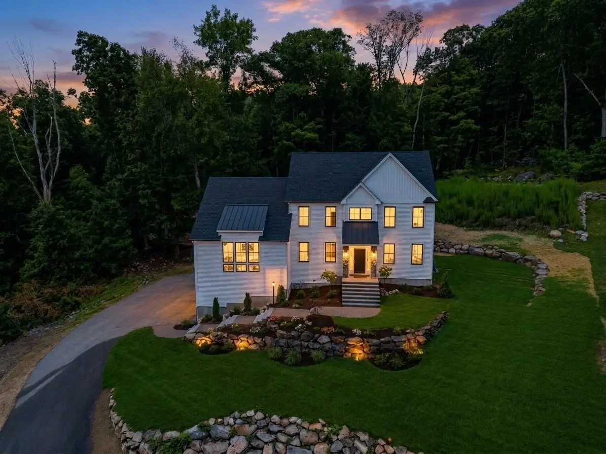 15 Tuscan Ct, Cumberland, RI 02864 - #1