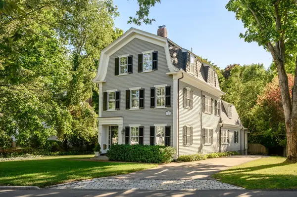 42 Lincoln Street, Hingham, MA 02043