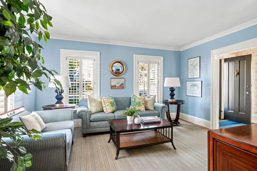 42 Lincoln Street, Hingham, MA 02043 - #3