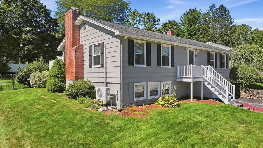 27 Aldea Ave, Dudley, MA 01571 - #2