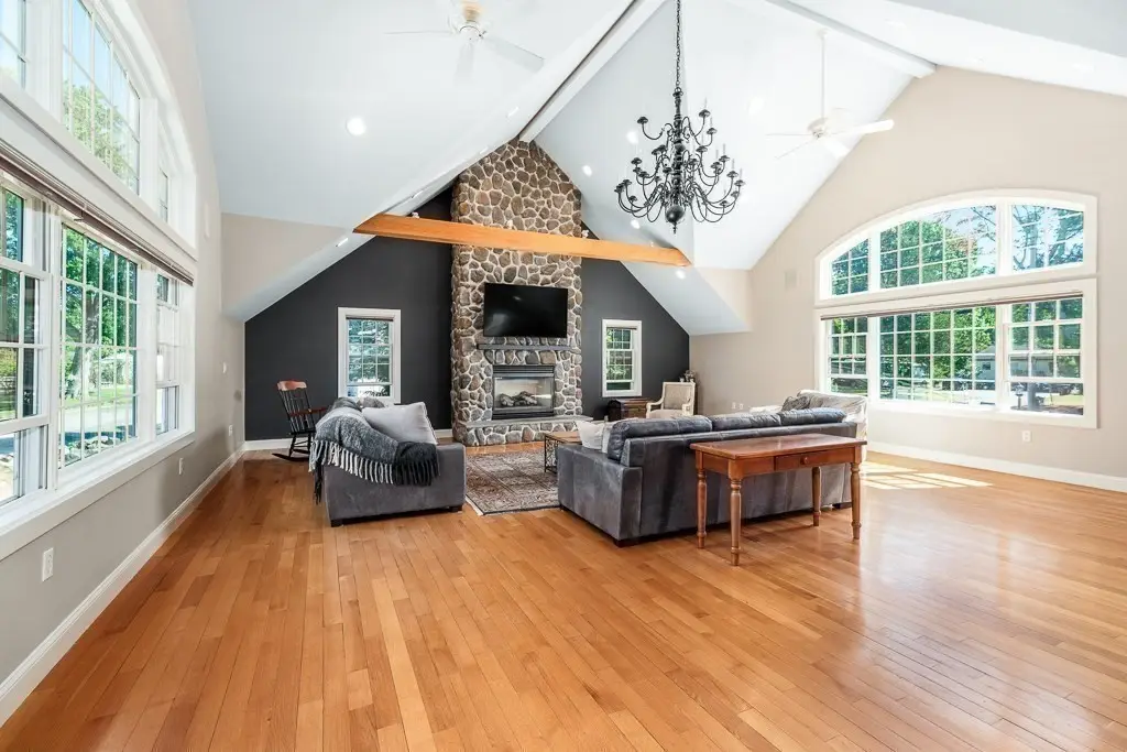 44 Warren St, Georgetown, MA 01833 - #1