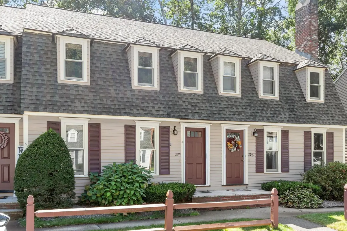 895 Wellman Avenue #895, North Chelmsford, MA 01863 - #1