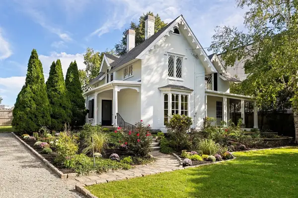 92 Old River Place, Dedham, MA 02026