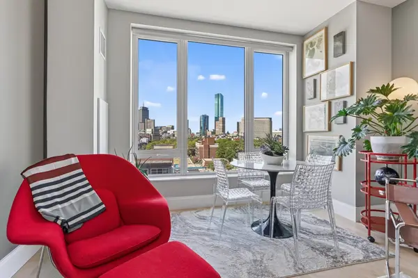 380 Harrison Ave #1011, Boston, MA 02118