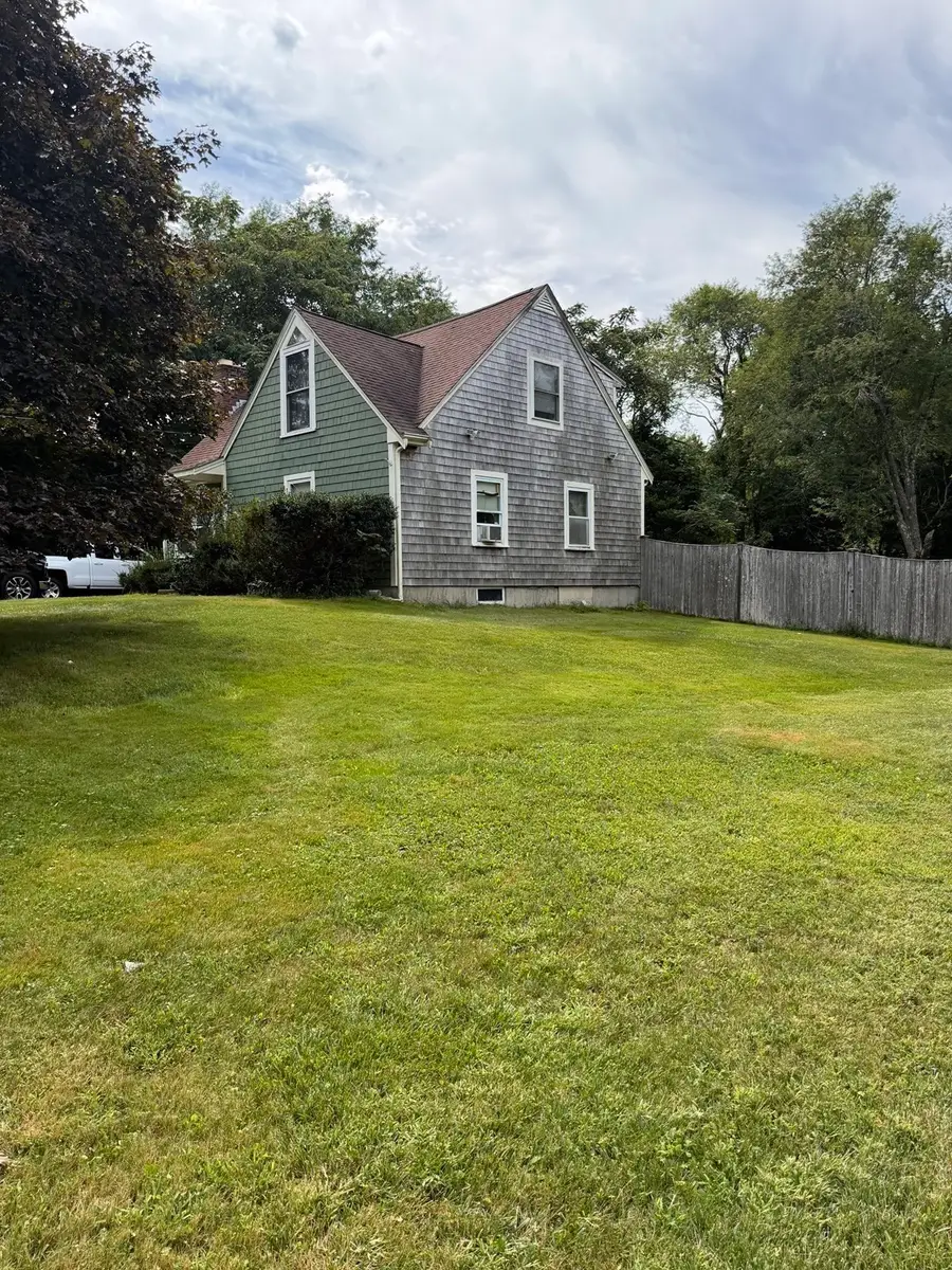 211 Alger St, Brockton, MA 02302 - #2