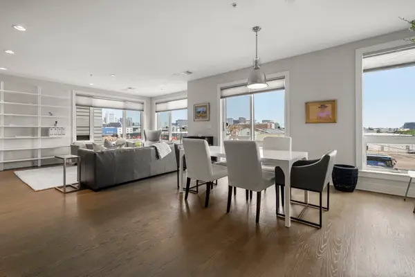 407 W First St #302, Boston, MA 02127