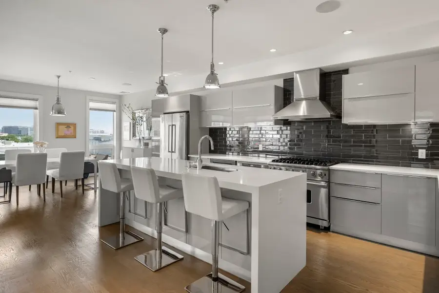 407 W First St #302, Boston, MA 02127 - #2