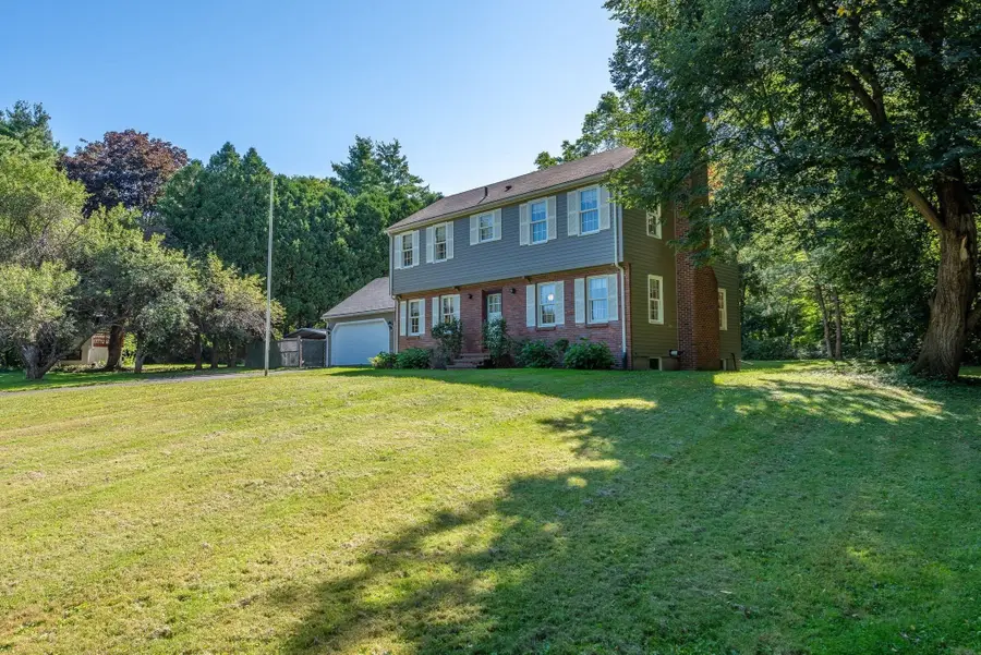 120 Rolling Ridge Rd, Amherst, MA 01002 - #2