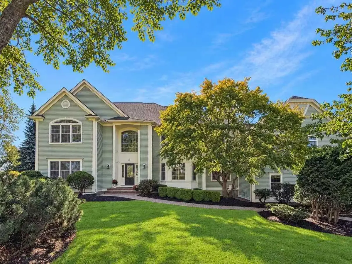97 Windkist Farm Rd, North Andover, MA 01845 - #1