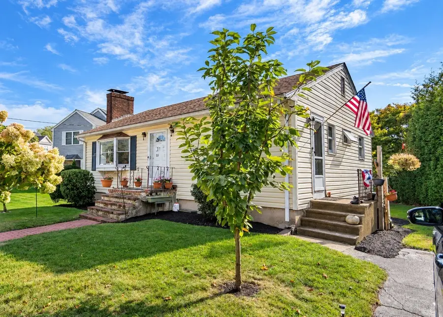 50 Hatherly Road, Waltham, MA 02451 - #3